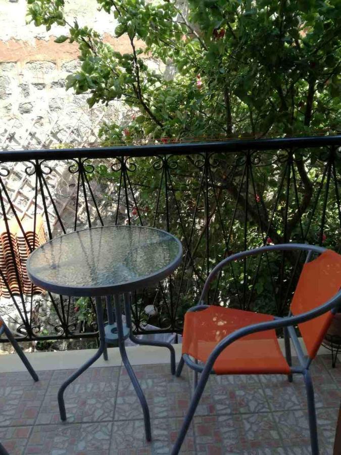 Μαχη Ενοικιαζόμενα Δωμάτια Mithymna Exterior photo