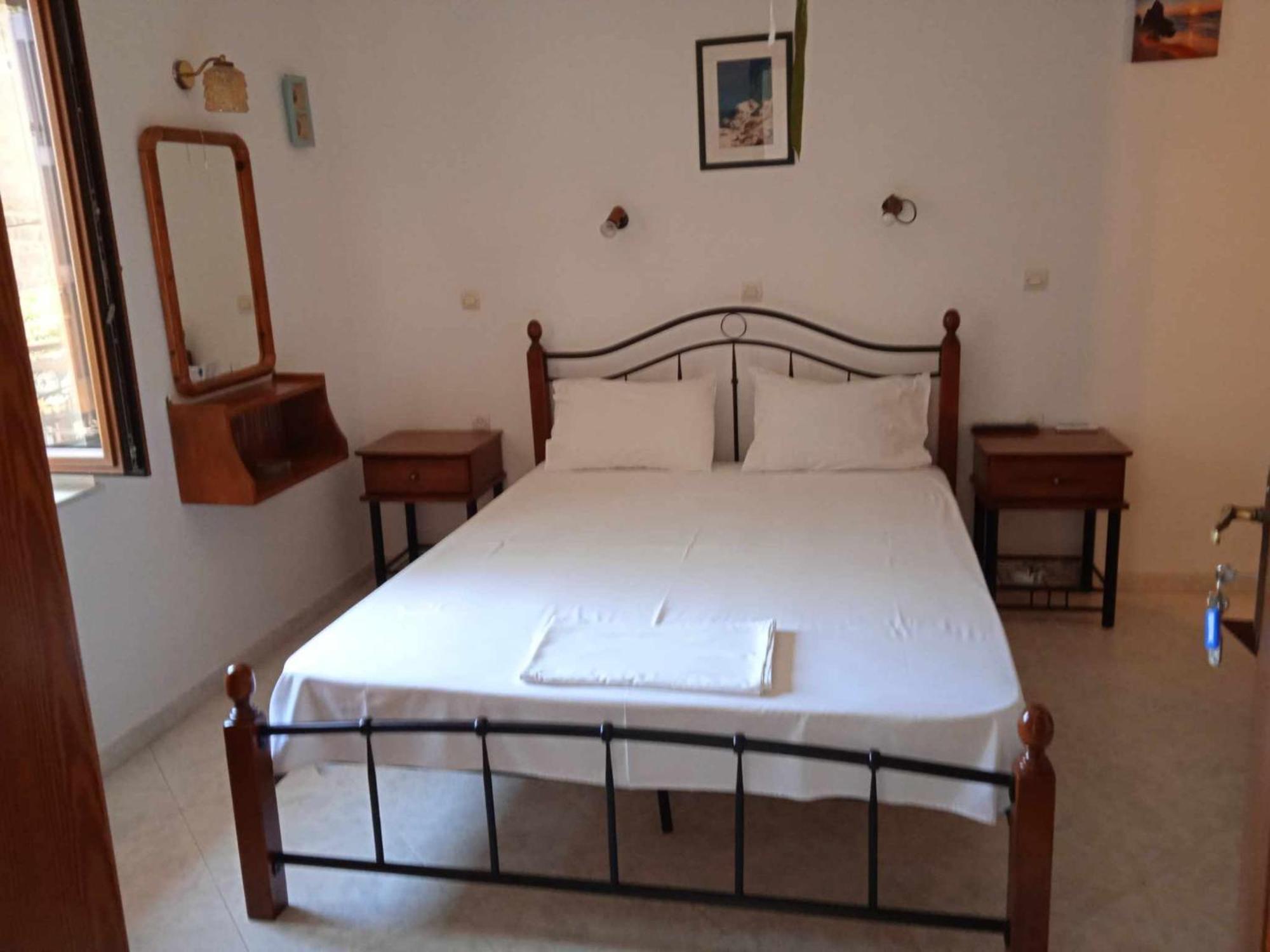 Μαχη Ενοικιαζόμενα Δωμάτια Mithymna Exterior photo