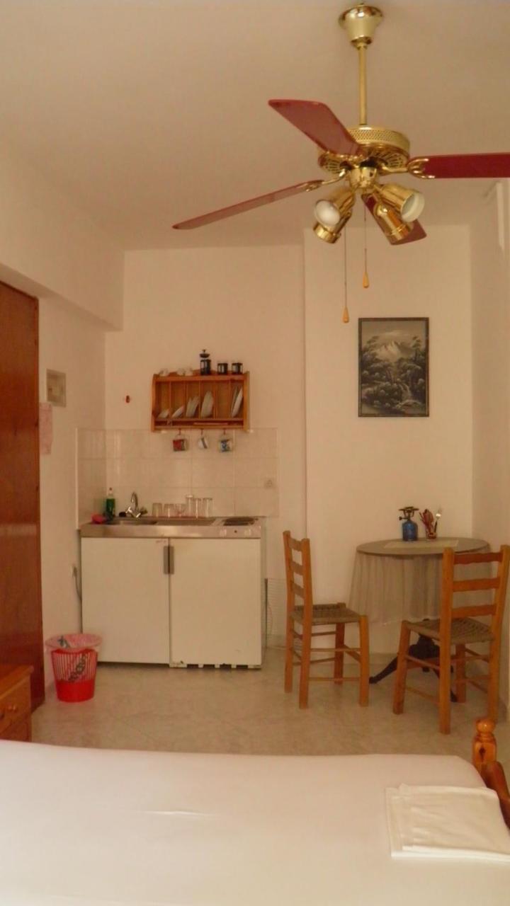 Μαχη Ενοικιαζόμενα Δωμάτια Mithymna Exterior photo